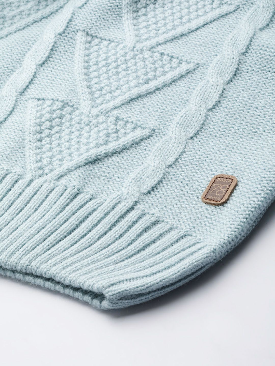 The Lifestyle Co. Men Blue & Cream-Coloured Cable Knit Pullover